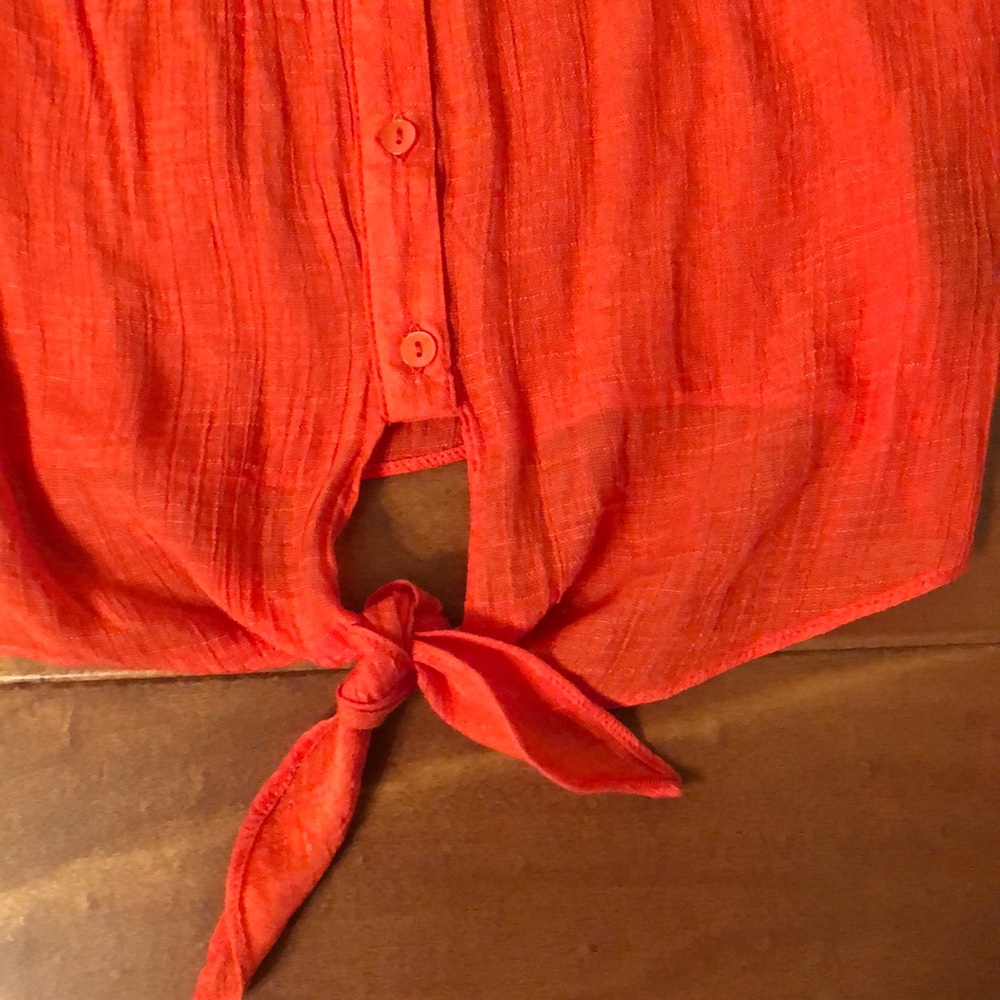Women’s Blouse - Picture 3 of 5